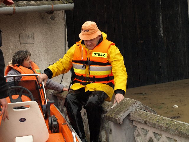 2010 powodz wola rogowska h